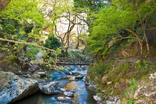 River crossing in the Gorge of Mili